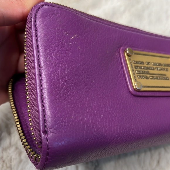 Marc by Marc Jacobs full size wallet - Picture 5 of 9